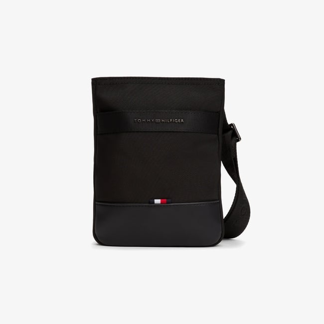  Tommy Hilfiger Nylon Travel Mini Erkek Siyah Çapraz Çanta