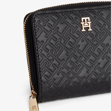 Tommy Hilfiger Icon Med Flap Mono Kadın Siyah Cüzdan