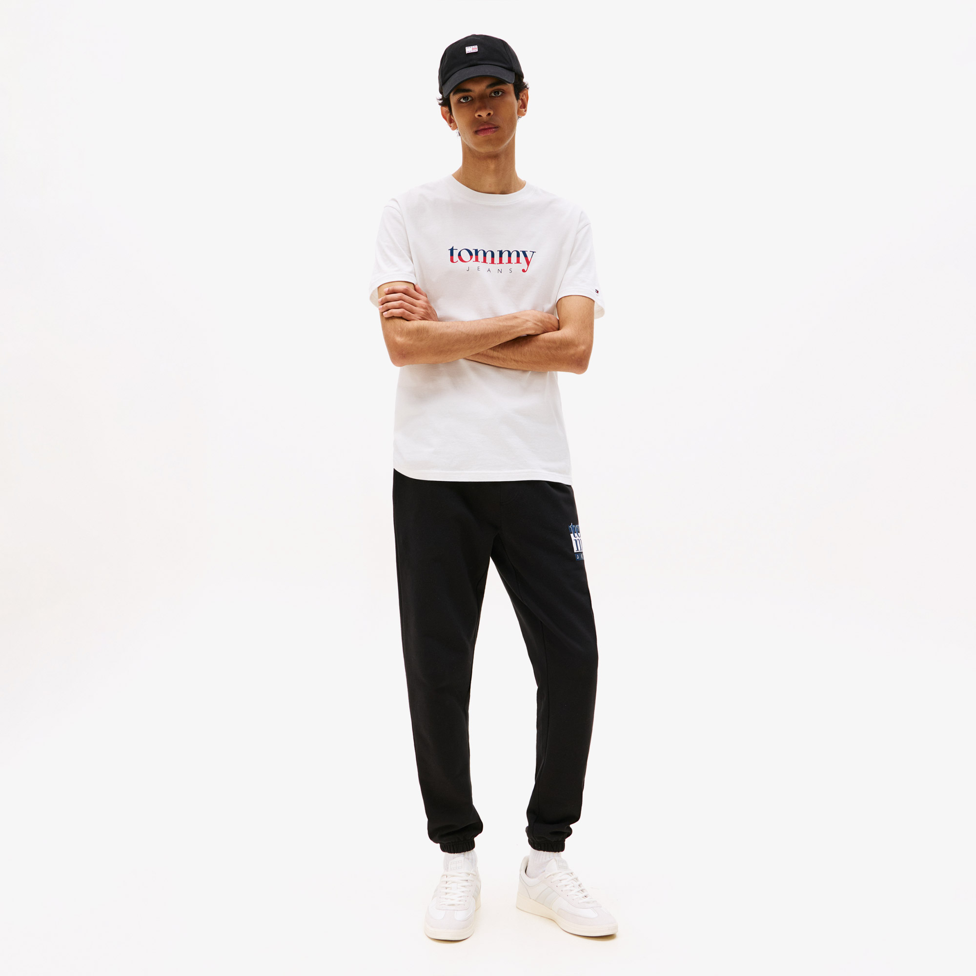  Tommy Jeans Slim Flag Erkek Siyah Eşofman Altı