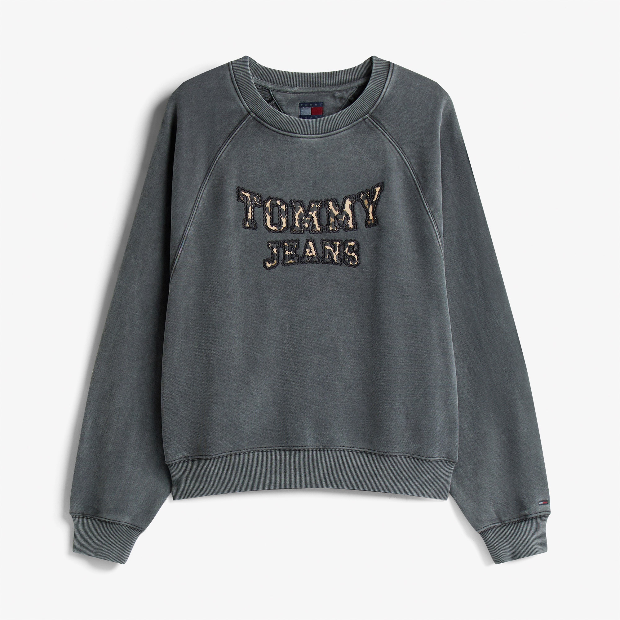 Tommy Jeans Leopard Varsity Crew Kadın Siyah Sweatshirt