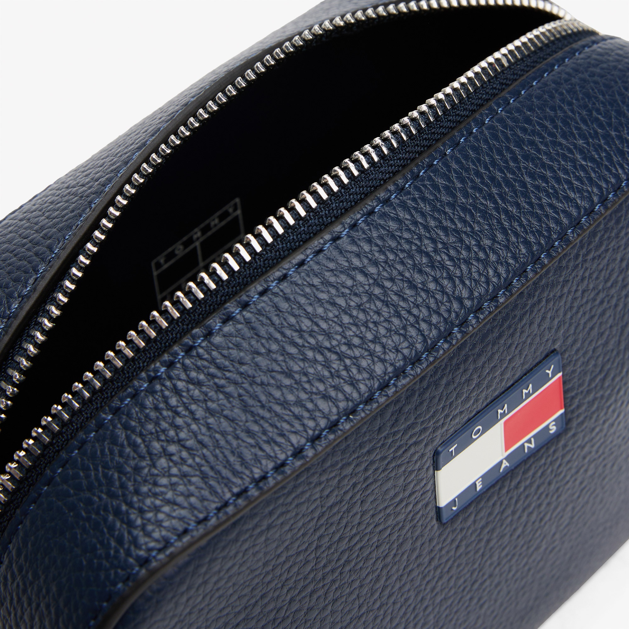 Tommy Jeans Must Kadın Lacivert Çapraz Çanta