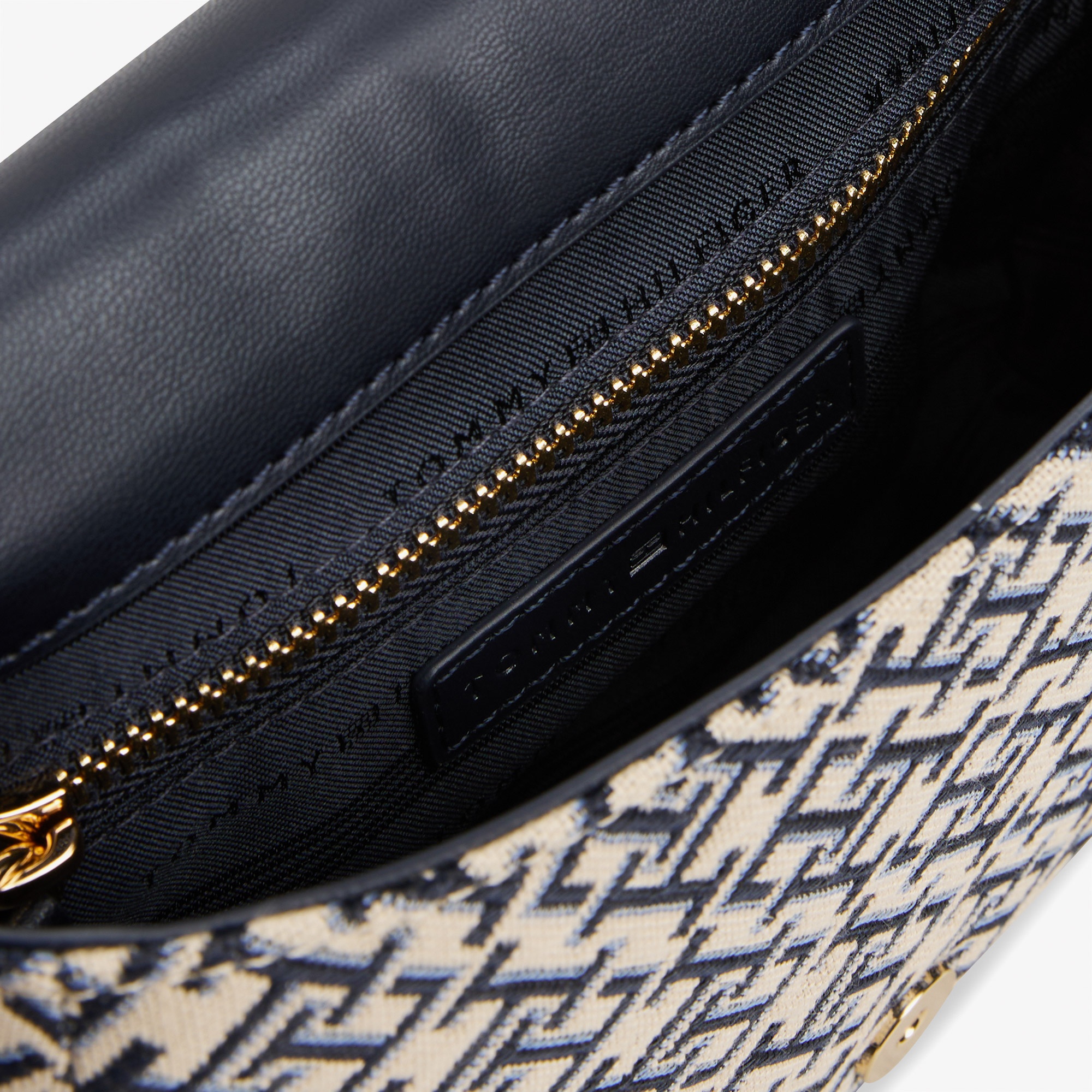 Tommy Hilfiger Jacquard Flap Kadın Mavi Çapraz Çanta