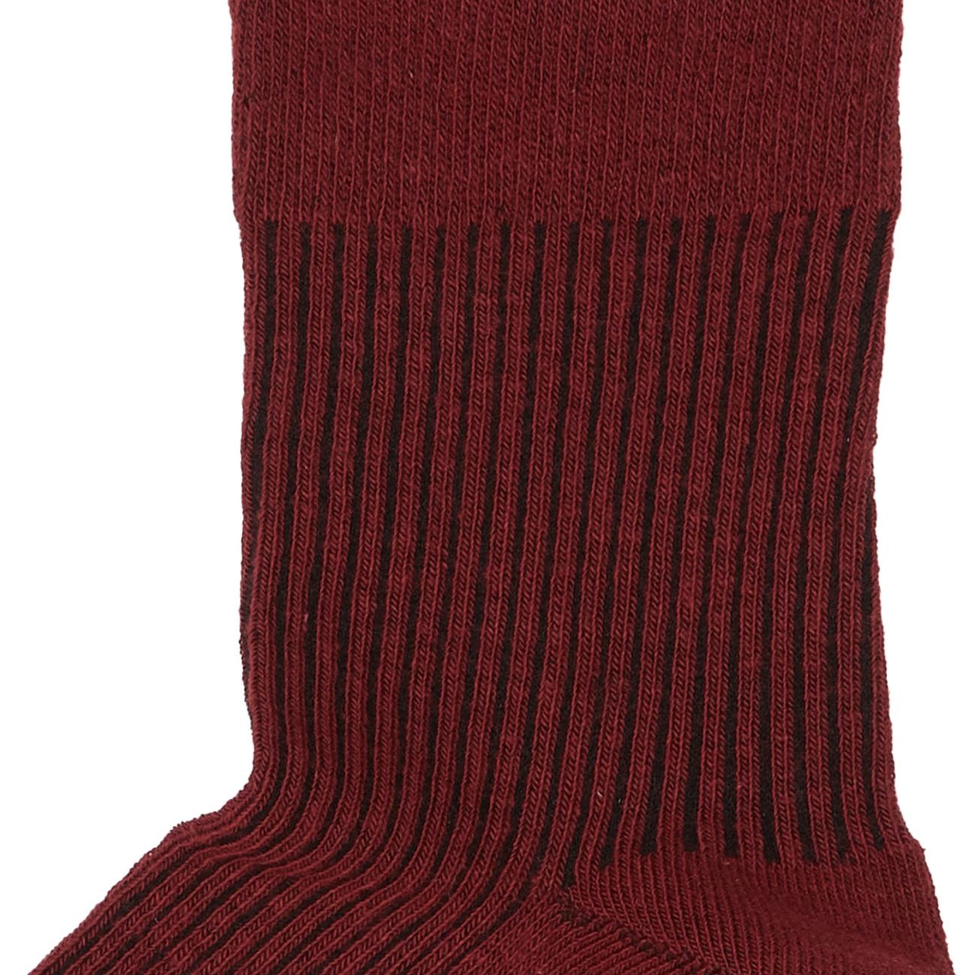 Divarese Kadın Bordo Çizgi Desenli Soket Çorap