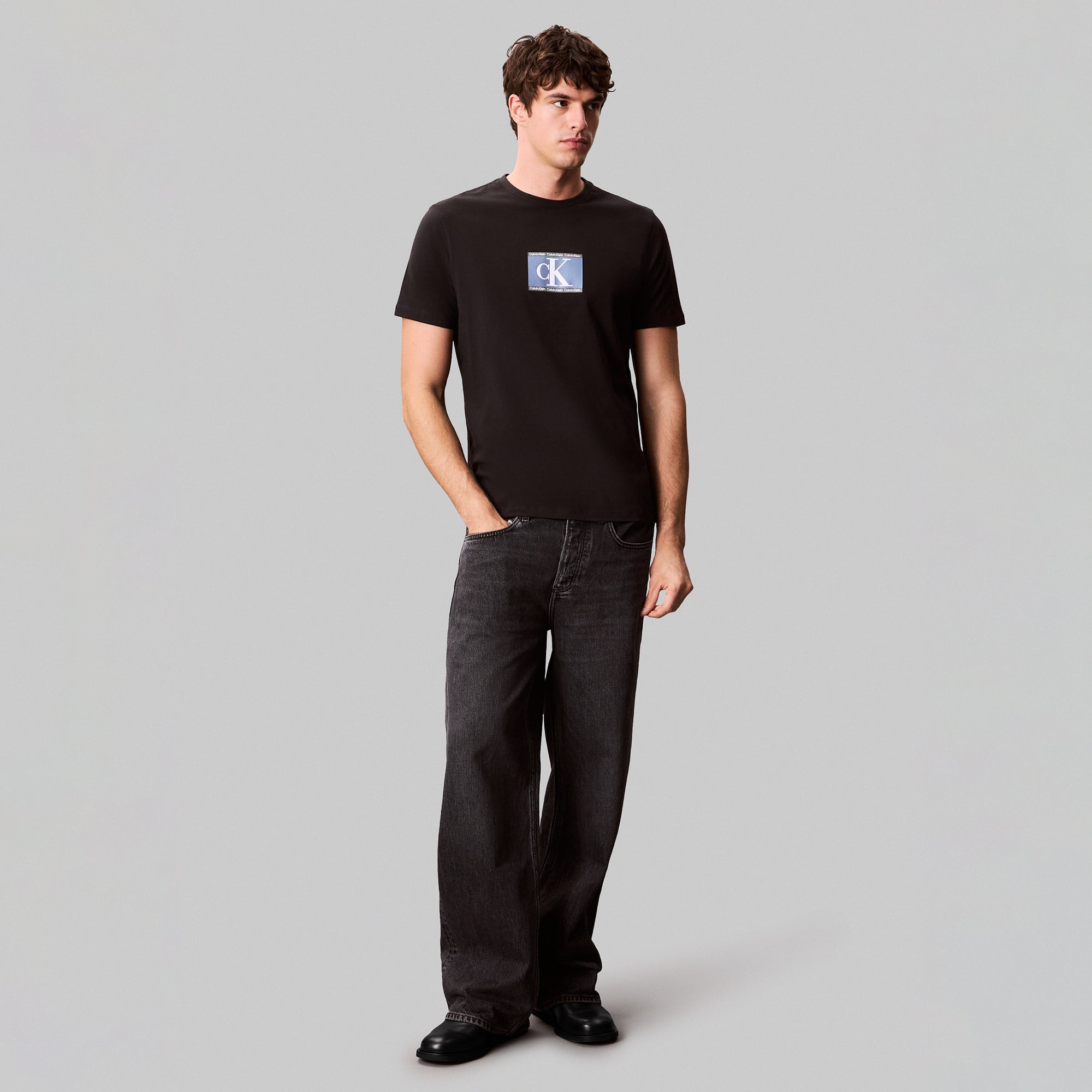 Calvin Klein Box Tape Graphic Erkek Siyah T-Shirt