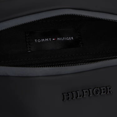  Tommy Hilfiger Erkek Siyah Bel Çantası