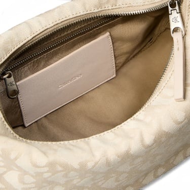  Calvin Klein Monogram Pinched Medium Kadın Haki El Çantası