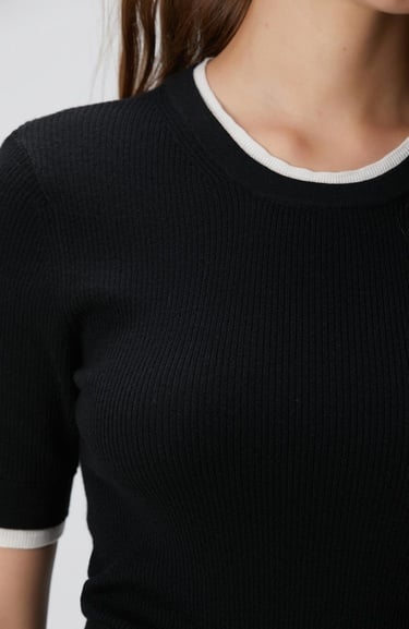  Network Kadın Siyah Çift Renkli Kısa Kol Triko Kazak