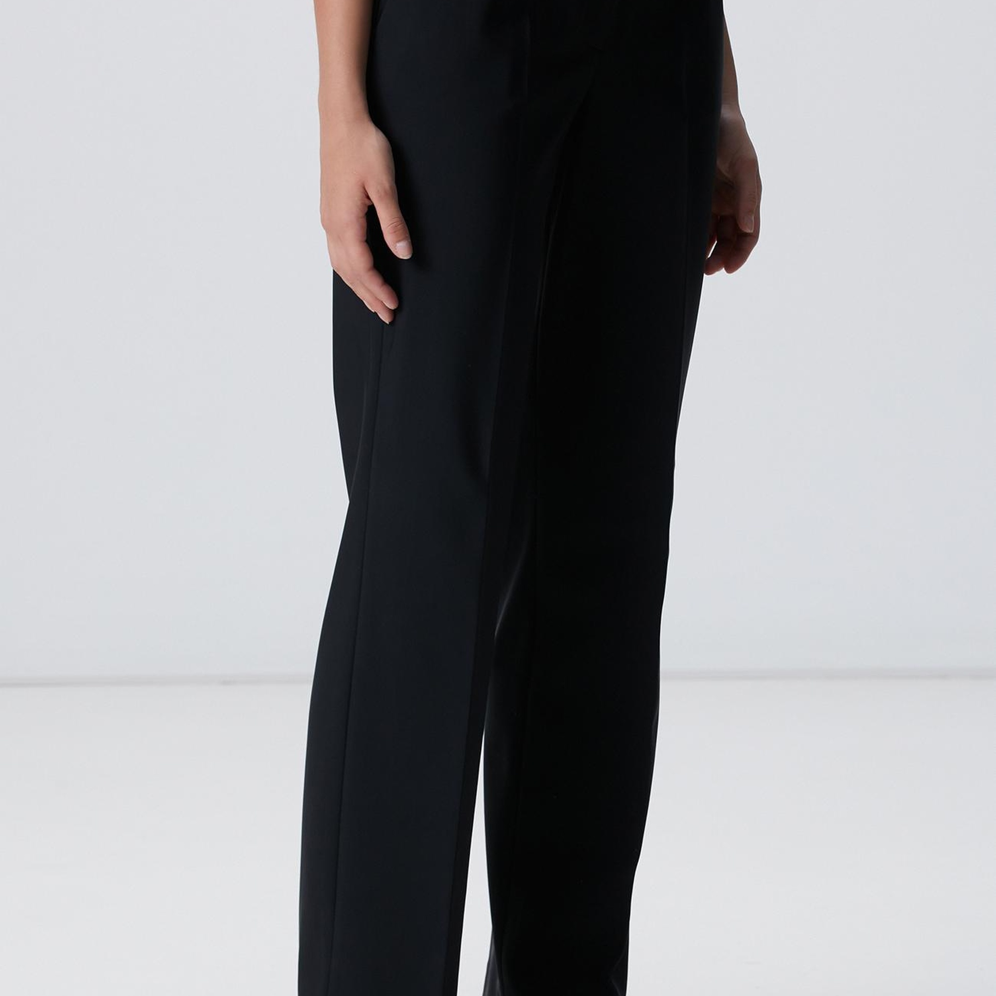 Network Kadın N-Tech Siyah Kemer Detaylı Pantolon