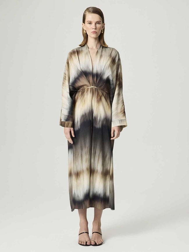  Batik Desenli Maxi Elbise