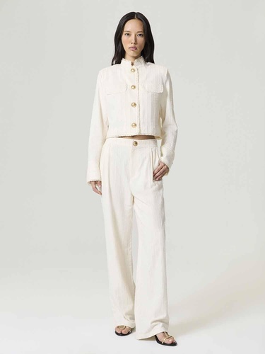  Gold Aksesuarlı Ceket