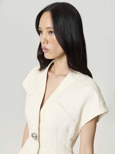  Aksesuar Detaylı Yelek