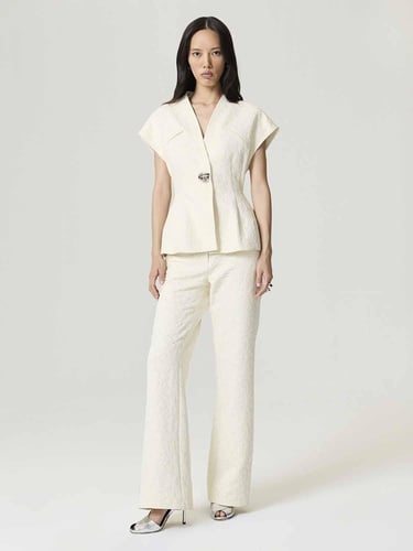  Aksesuar Detaylı Yelek