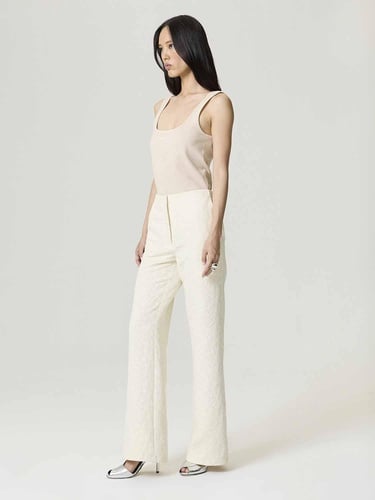  Detay Kumaşlı Pantolon