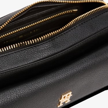  Tommy Hilfiger Distinct Kadın Siyah Çapraz Çanta