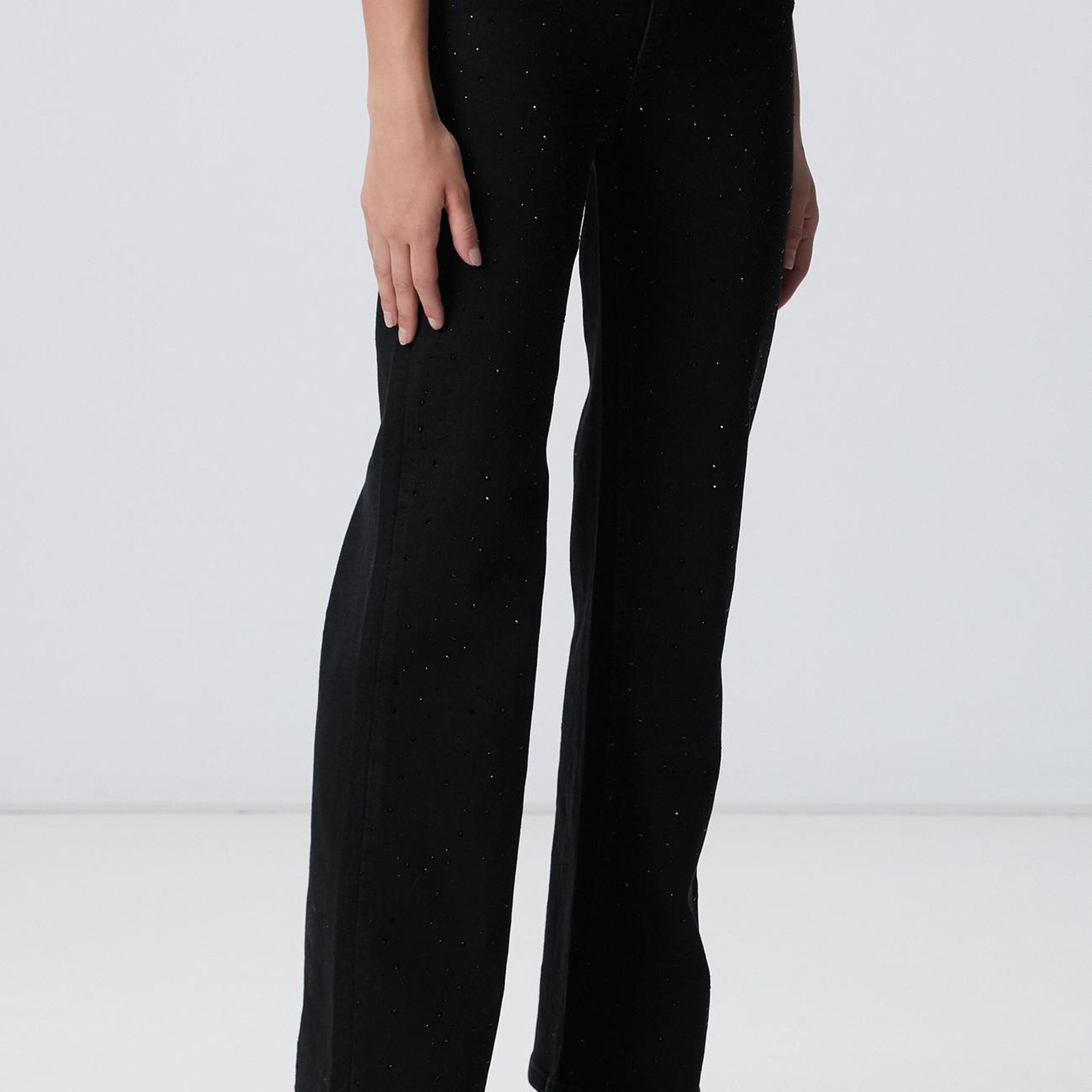 Network Kadın Siyah Geniş Paça Taşlı Pantolon