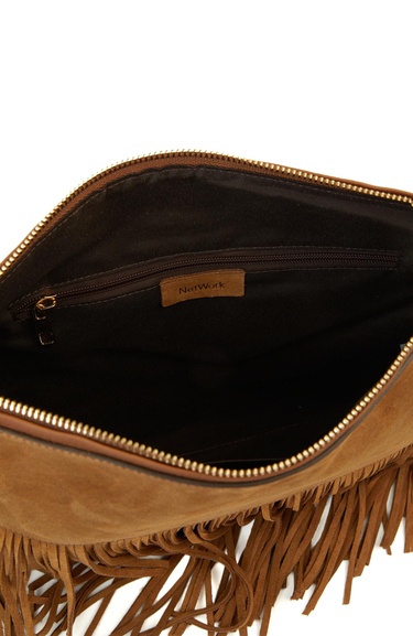  Network Kadın Taba Püsküllü Süet Clutch