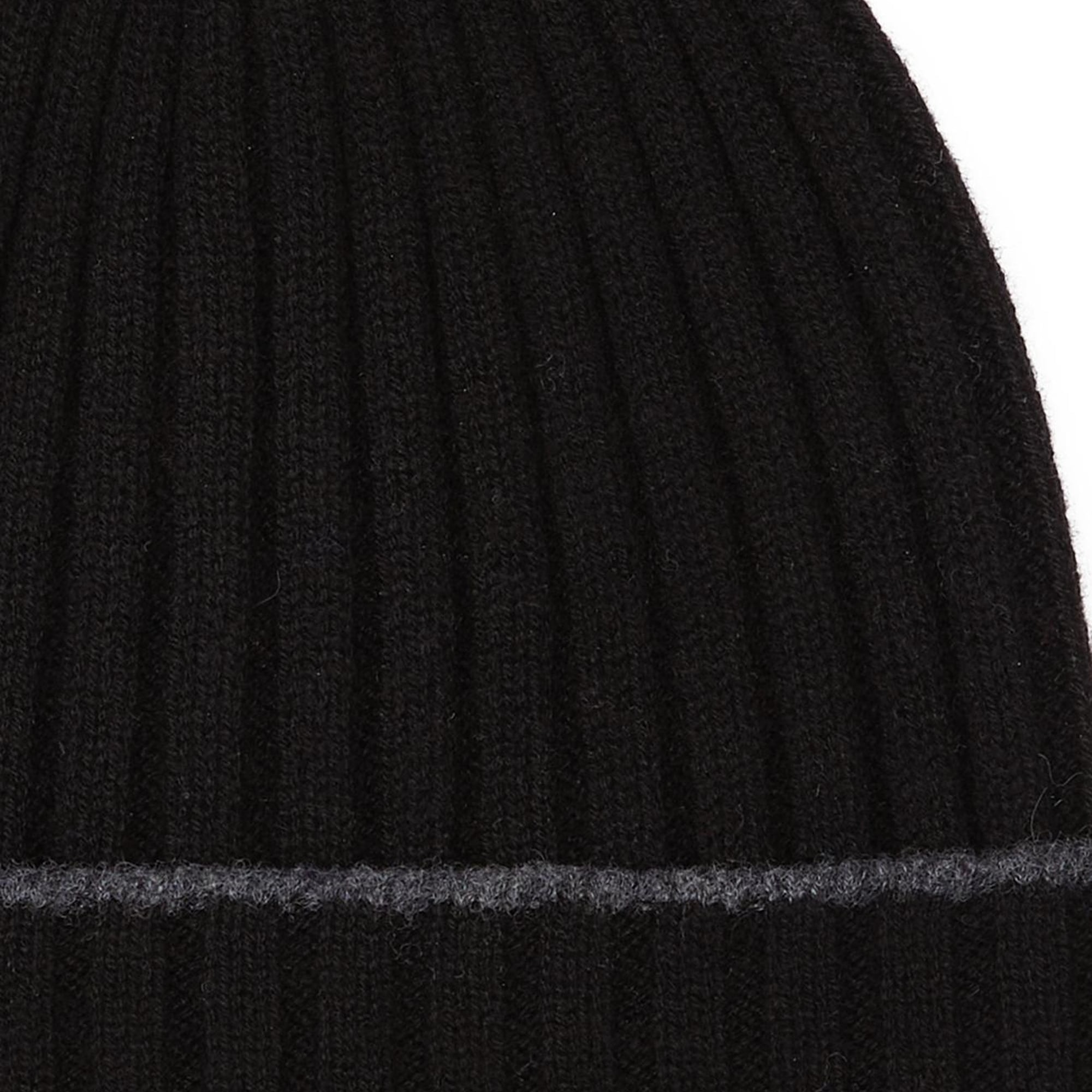 Network Erkek Siyah Yün Bere