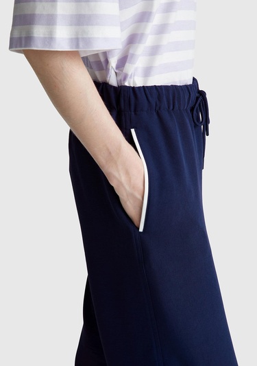  Kadın Lacivert Beli Bağcıklı Cepli Pantolon