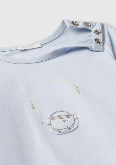  Bebek Açık Mavi Önü ve Arkası Yama Baskılı Uzun Kollu T-shirt