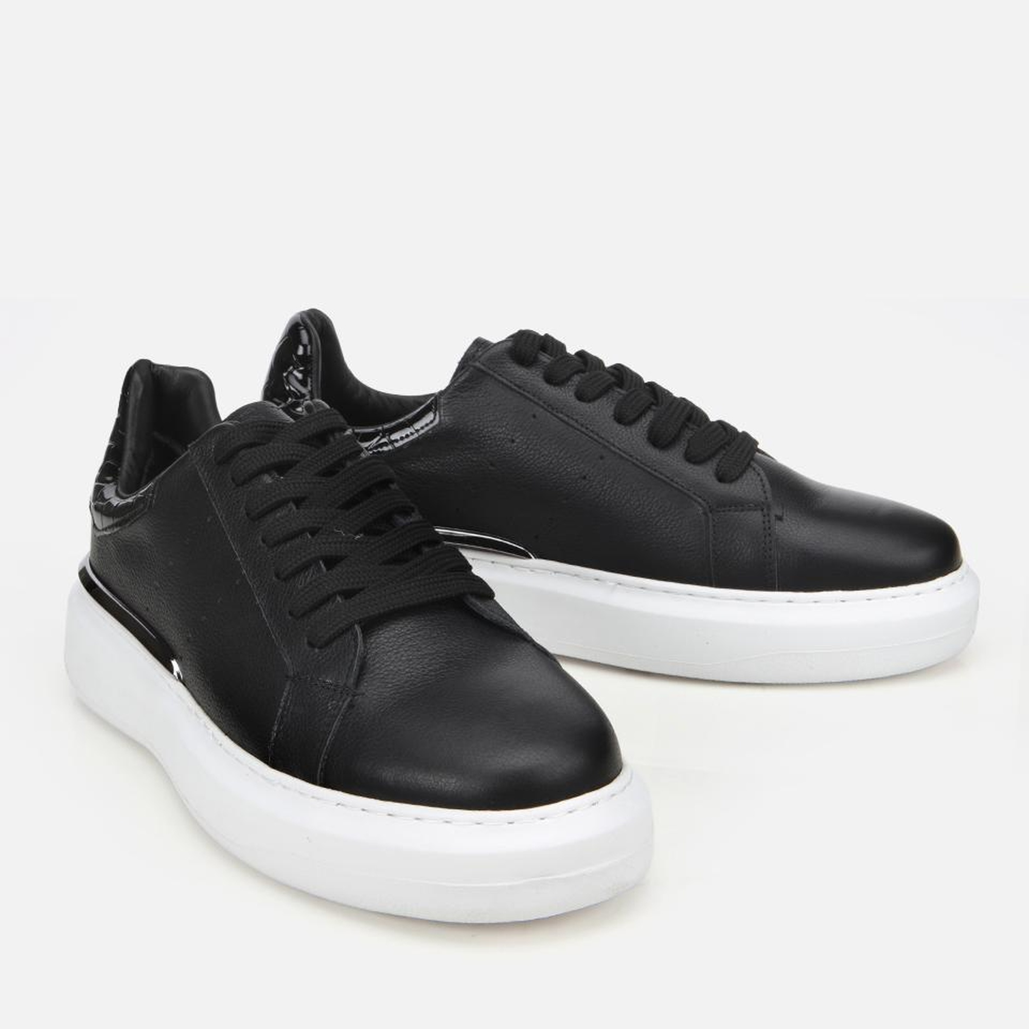 Erkek Deri Siyah Hafif Tabanlı Spor Ayakkabı