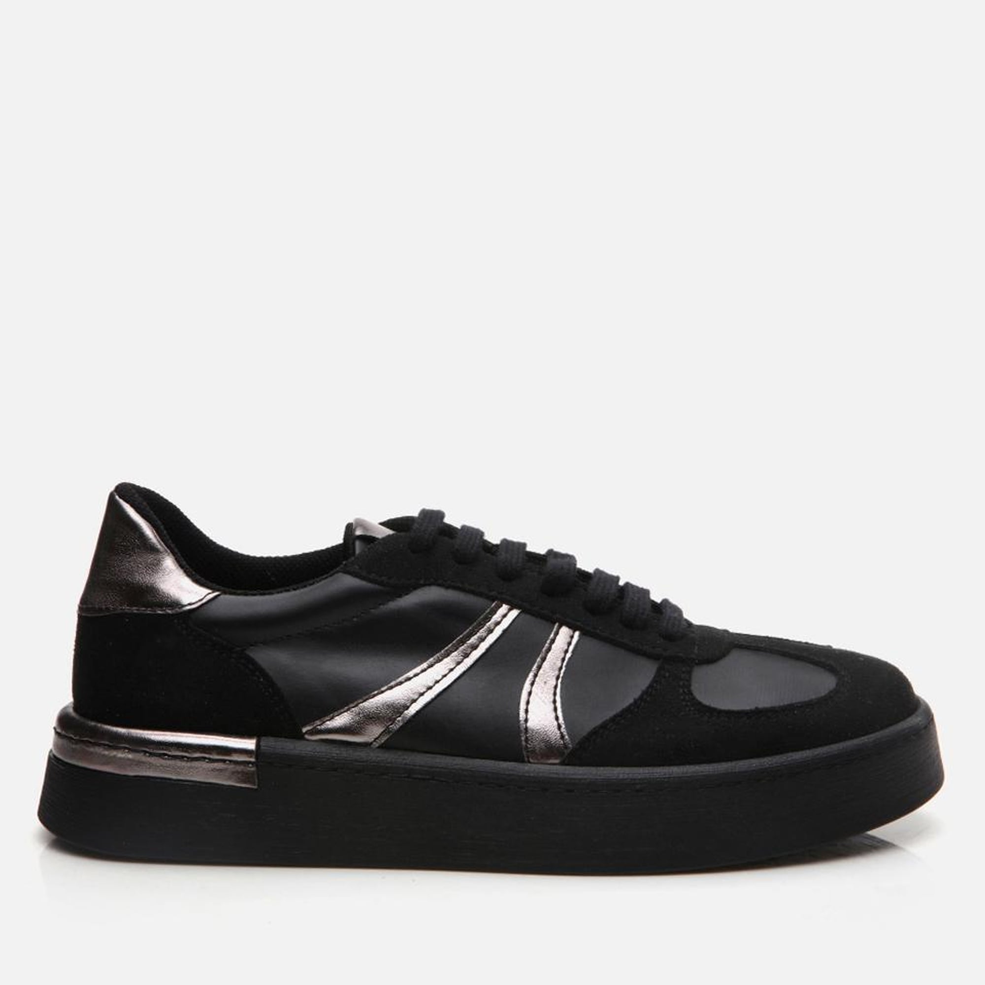 Kadın Siyah Yaya Spor Ayakkabı