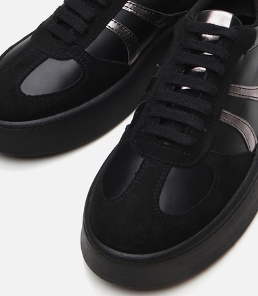  Kadın Siyah Yaya Spor Ayakkabı