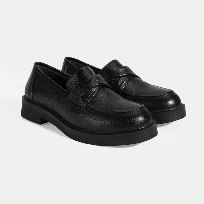  Kadın Siyah Deri Loafer