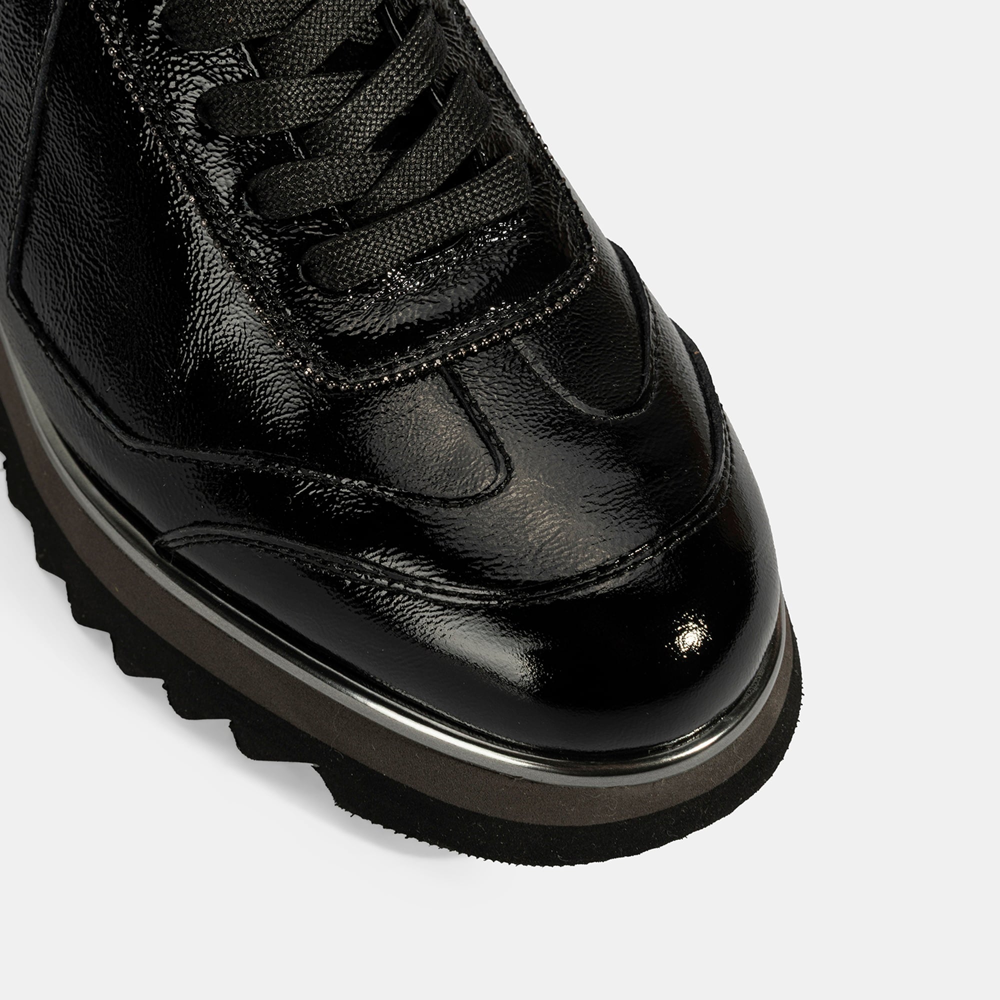 Luca Grossi Kadın Siyah Bağcıklı Rugan Spor Ayakkabı