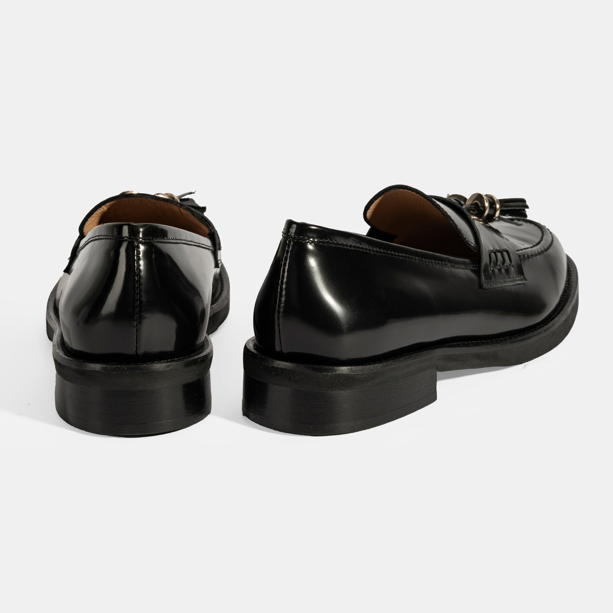 Luca Grossi Kadın Siyah Püskül Detaylı Deri Loafer