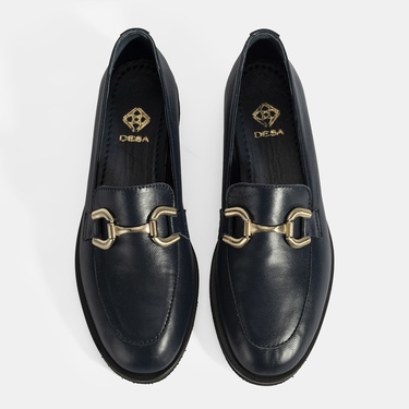  Kadın Lacivert Metal Toka Aksesuarlı Deri Loafer