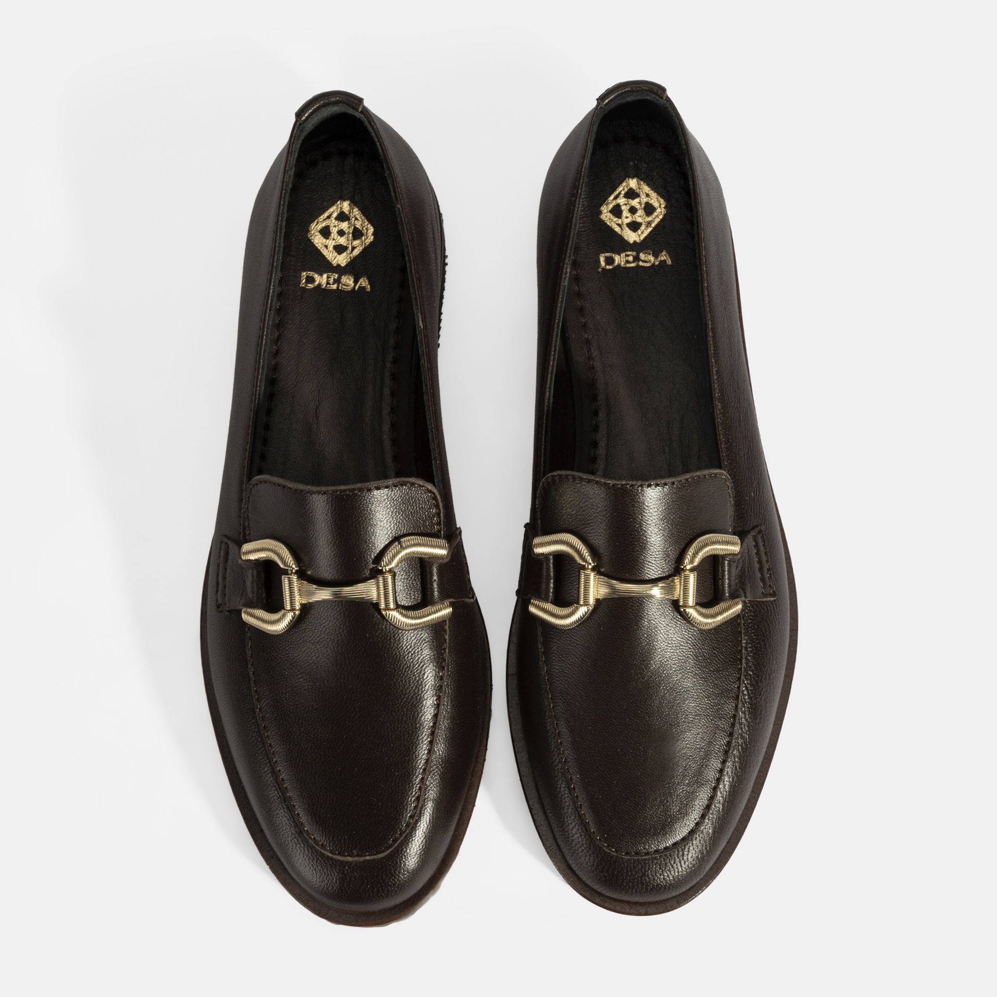 Kadın Kahve Metal Toka Aksesuarlı Deri Loafer