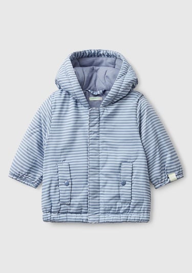  Bebek Mavi Tamamı Desenli Cepli Fermuarlı Kapüşonlu Ceket