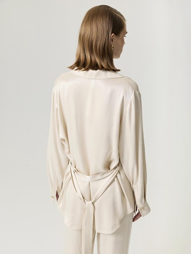  Belden Kuşak Bağlamalı Gömlek