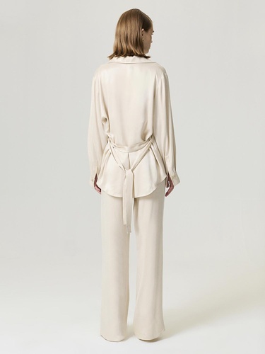  Belden Kuşak Bağlamalı Gömlek