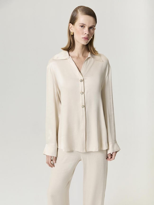  Belden Kuşak Bağlamalı Gömlek