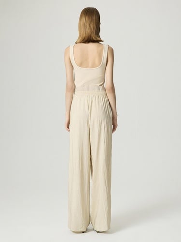  Elastik Bel ve Bağcık Detaylı Pantolon