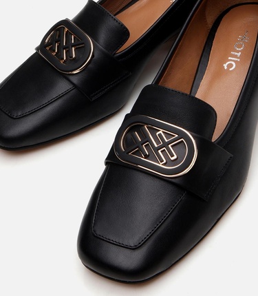  Kadın Deri Siyah Loafer
