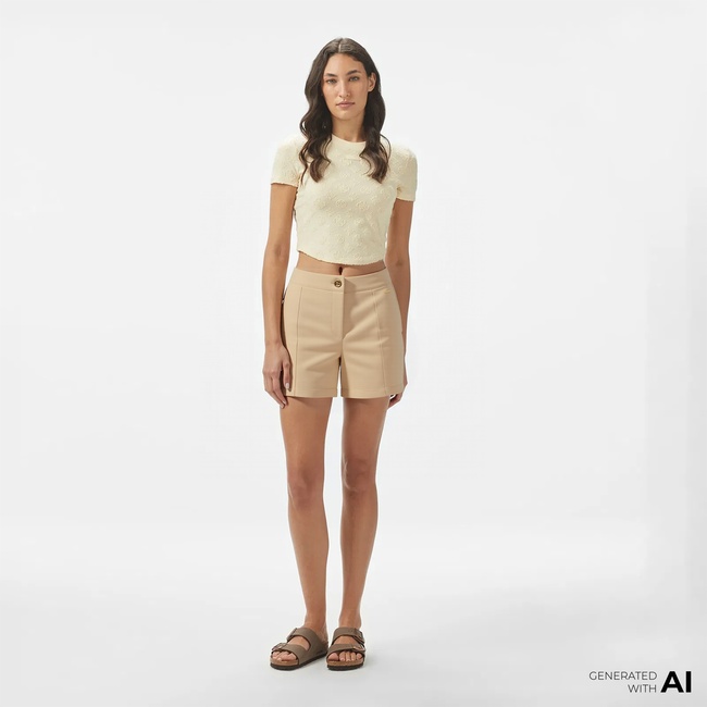  Guess İsabeau Kadın Kahverengi Şort