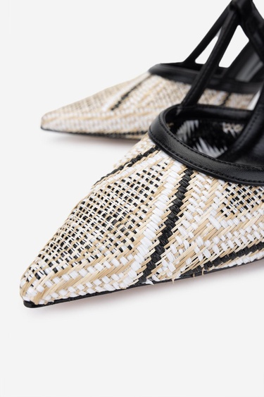  Valmenti Kadın Siyah Topuklu Ayakkabı