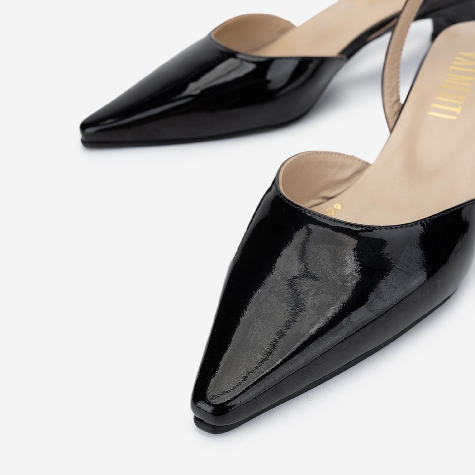 Valmenti Kadın Siyah Rugan Topuklu Ayakkabı