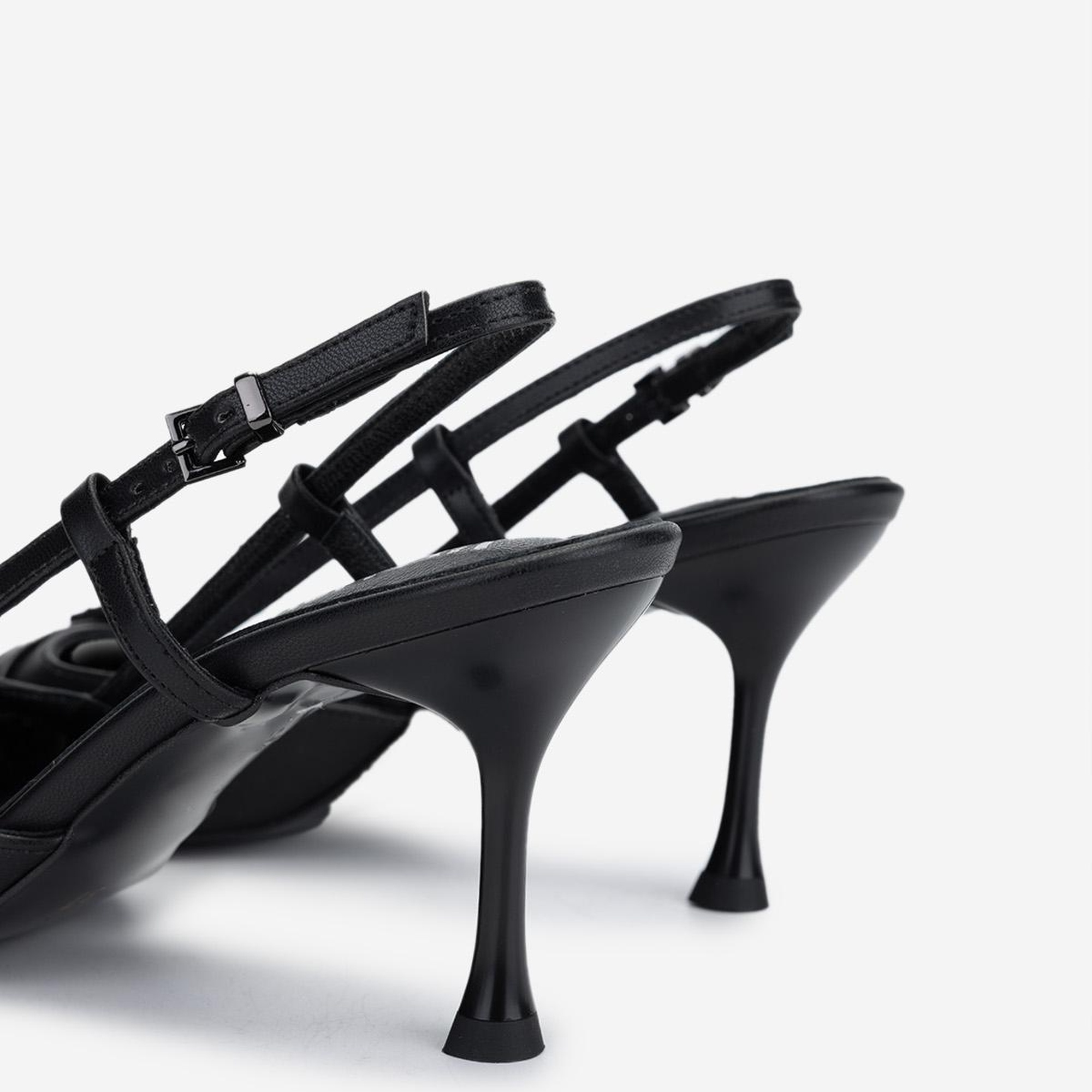 Valmenti Kadın Vegan Siyah Topuklu Ayakkabı