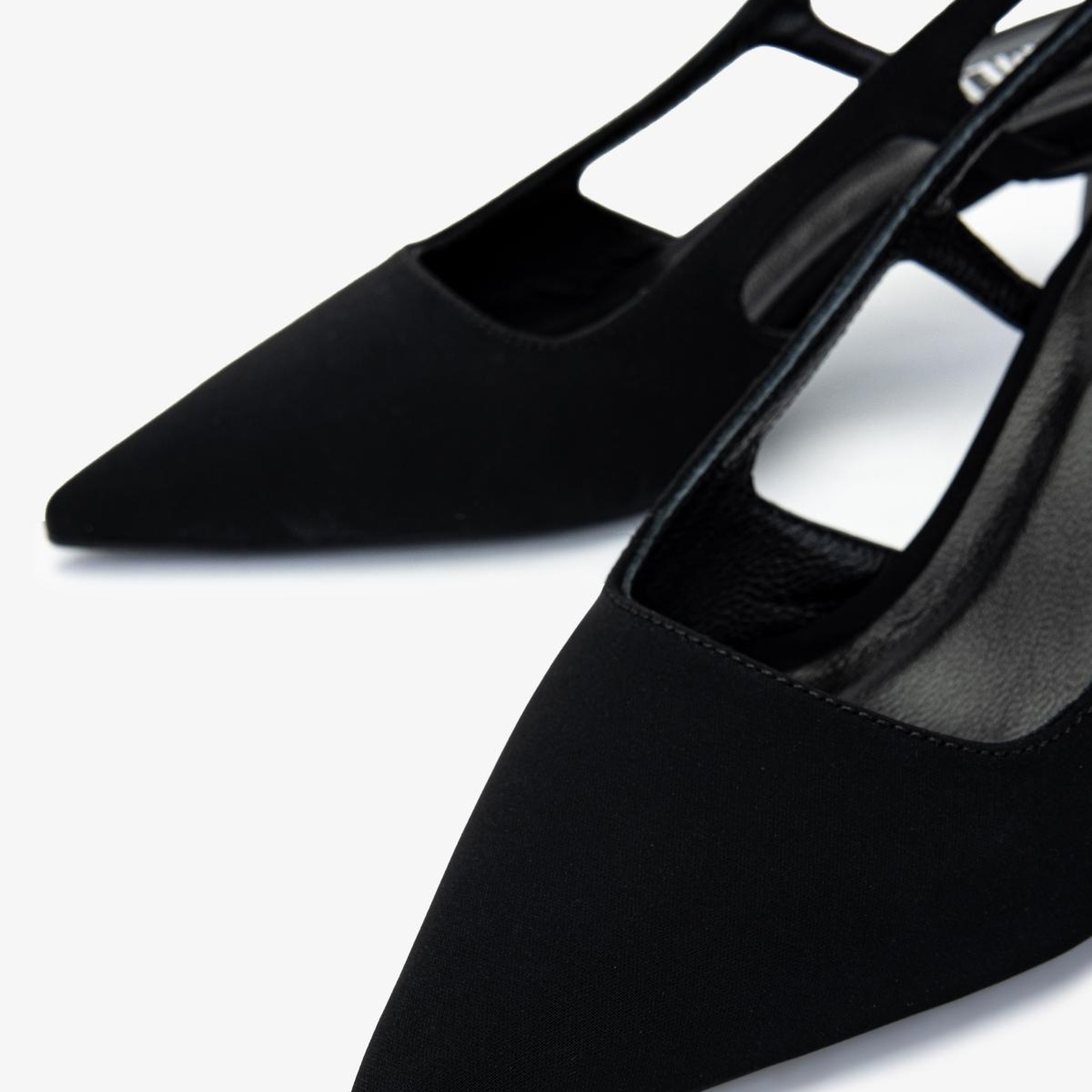 Valmenti Kadın Siyah Saten Topuklu Ayakkabı