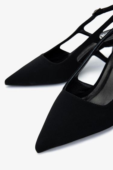  Valmenti Kadın Siyah Saten Topuklu Ayakkabı