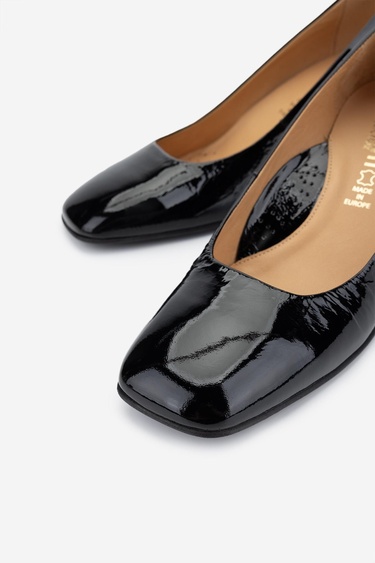  Valmenti Kadın Hakiki Deri Siyah Topuklu Ayakkabı