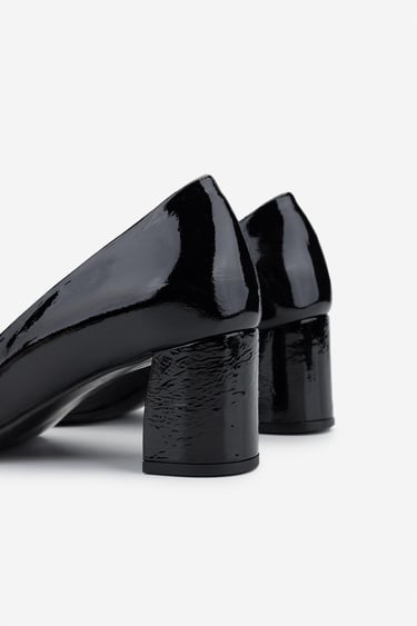  Valmenti Kadın Hakiki Deri Siyah Topuklu Ayakkabı