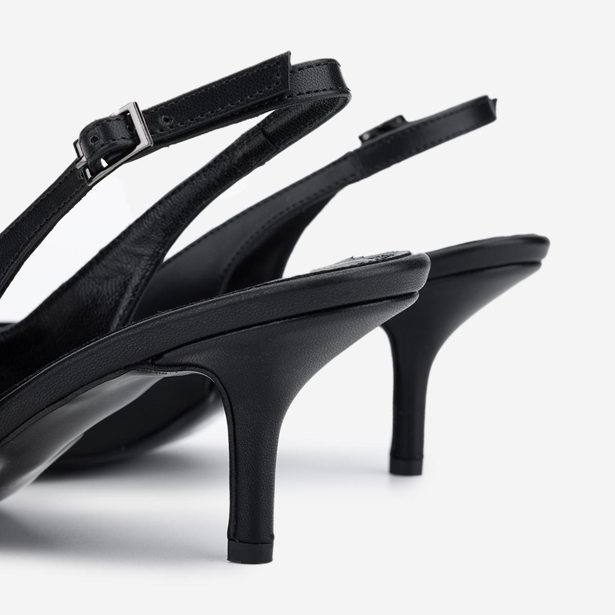 Valmenti Kadın Vegan Siyah Topuklu Ayakkabı