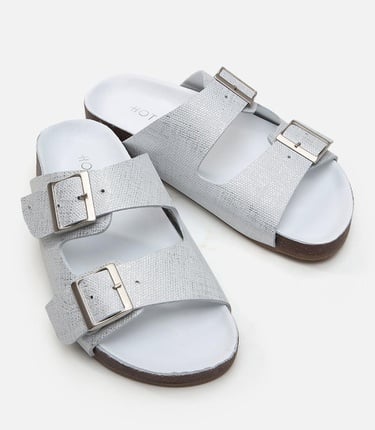  Kadın Deri Beyaz Terlik