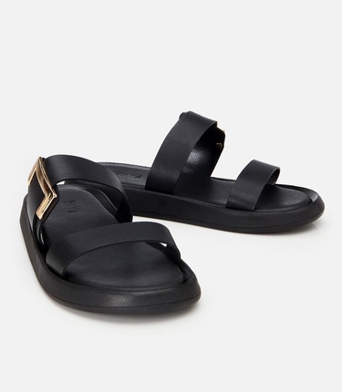  Kadın Siyah Yaya Tokalı Düz Terlik