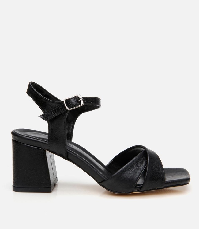  Kadın Rugan Siyah Abiye Kalın Topuklu Sandalet