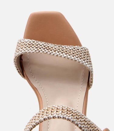  Kadın Bej Hasır Detaylı Topuklu Sandalet